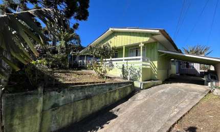 Casa com 5 quartos à venda na Rua José Lopes dos Santos, 29, Jardim Giannini, Almirante Tamandaré por R$ 260.000