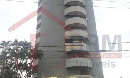 Excelente Apartamento p/ Venda e Locação no Centro de Barretos-SP.