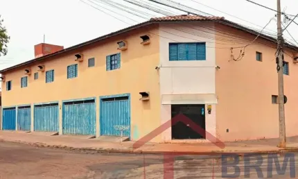 POUSADA COM 7 APARTAMENTOS E MAIS UM SOBRADO PARA VENDA NO BAIRRO JARDIM CALIFORNIA EM BARRETOS-SP.