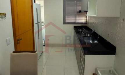 Aluga-se Apartamento no Jardim Universitário em Barretos-SP.