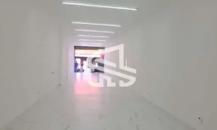 Loja Reformada com Mezanino para Locacao  por R$ 18.000 – Ideal para Loja de Tecidos, 260m2, Excelente Localizacao