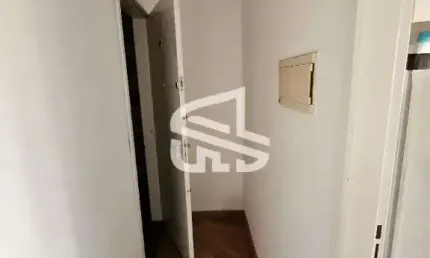 Vende-se apartamento no bom retiro de 2 quartos com vaga por r$ 390 mil