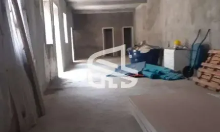 Loja recem construida, 240m2 disponivel para locacao em uma localizacao estrategica na Celso Garcia