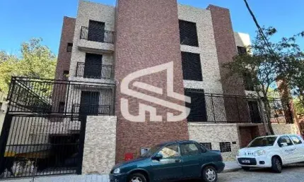 Apartamento Novo para alugar sendo 2 quartos, sala, banheiro, cozinha, lavanderia , com ou sem vaga de garagem na Rua Gen. Isidoro Dias Lopes- Horto Florestal