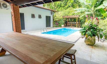 Casa em condomínio fechado com 3 quartos à venda na Praça X, s/n3, Guaratuba, Bertioga