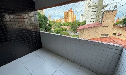 84 9.9982.5105 Sou um apartamento sofisticado com três suítes, por apenas R$ 770.000,00!  84 9.9614.8677