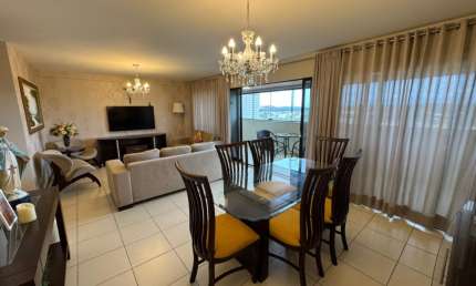 84 9.9982.5105 Sou um apartamento com três suítes próximo ao Natal Shopping, por apenas R$ 6.900,00! 84 9.9614.8677