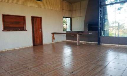 Fazenda/Sítio/Chácara para venda possui 6000 metros quadrados com 4 quartos