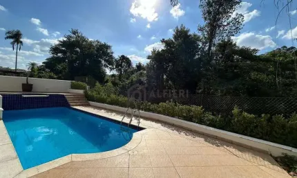 Alphaville residencial Alpha 2 - Linda casa fundo para mata