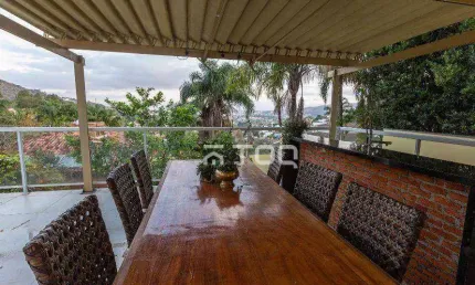 Casa com 4 dormitórios à venda, 700 m² por R$ 4.000.000,00 - Alphaville 10 - Santana de Parnaíba/SP
