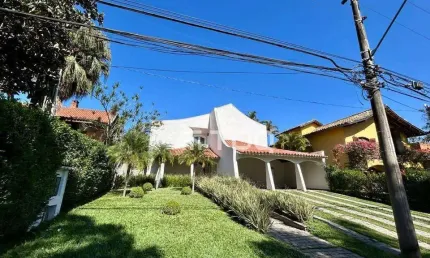 Casa com 3 suítes à venda, 350 m² por R$ 4.300.000 - Alphaville 2 - Barueri/SP