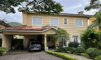 Casa com 5 dormitórios para alugar, 360 m² por r$ 13.920,00/mês - alphaville 10 - santana de parnaíba/sp