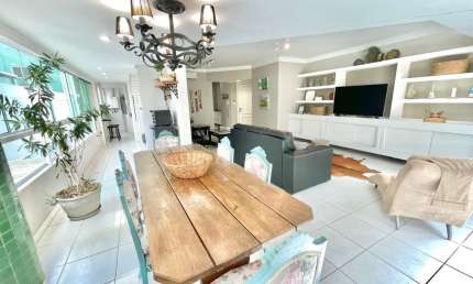 EXCELENTE APARTAMENTO EM UM DOS BAIRROS MAIS NOBRES DE BALNEÁRIO CAMBORIÚ - BARRA SUL - E COM UM VALOR EXCEPCIONAL