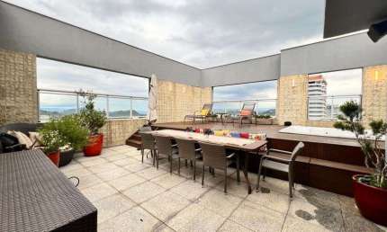 Cobertura duplex para venda possui 250 metros quadrados com 4 quartos