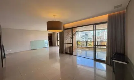 LE GRAN ATLAS COM 4 QUARTOS PLANTA DE 270 METROS E 4 SUÍTES NO VILA DA SERRA