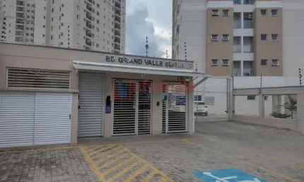 Apartamento com 3 quartos, Centro, Jacareí, Cod: 14537