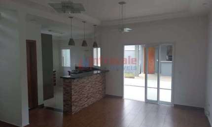 Sobrado de Condomínio com 3 dorms, Condomínio Residencial Fogaça, Jacareí - R$ 1.3 mi, Cod: 12674