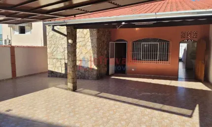 Casa com 3 quartos, Jardim Terras de São João, Jacareí - R$ 750 mil, Cod: 13472