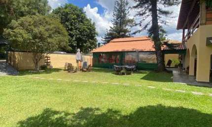 Casa com 4 quartos, Jardim Beira Rio, Jacareí - R$ 3.5 mi, Cod: 13962