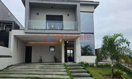 Sobrado de Condomínio com 4 quartos, Condomínio Residencial Fogaça, Jacareí - R$ 1.6 mi, Cod: 14126