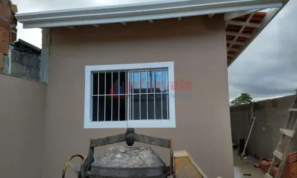 Casa com 2 dorms, Cidade Salvador, Jacareí - R$ 320 mil, Cod: 10314