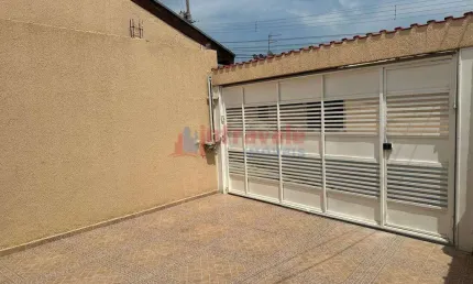 Casa com 2 dorms, Parque Santo Antônio, Jacareí - R$ 335 mil, Cod: 13961