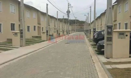 Sobrado de condomínio com 2 quartos, jardim colônia, jacareí - r$ 270 mil, cod: 10216