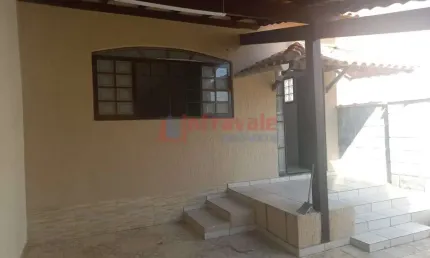 Casa com 2 dorms, Jardim Flórida, Jacareí - R$ 500 mil, Cod: 13621