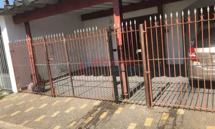 Casa com 2 dorms, conjunto habitacional marinho, jacareí - r$ 300 mil, cod: 13625