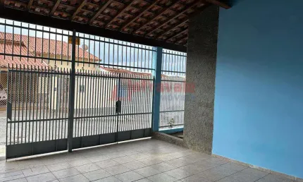 Casa com 3 dorms, Cidade Jardim, Jacareí - R$ 600 mil, Cod: 12708