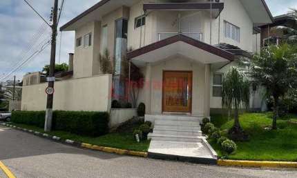 Sobrado de Condomínio com 3 quartos, Loteamento Villa Branca, Jacareí - R$ 1.6 mi, Cod: 13104