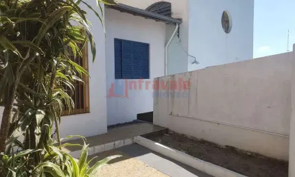 Sobrado com 2 quartos, Jardim Jacinto, Jacareí - R$ 675 mil, Cod: 14728