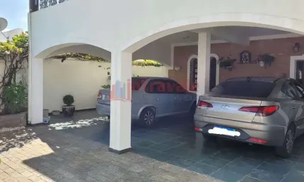 Casa com 4 quartos, Jardim São José, Jacareí - R$ 998 mil, Cod: 14764