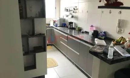 Apartamento com 2 quartos, Bairro do Colonia, Jacareí - R$ 365 mil, Cod: 14800