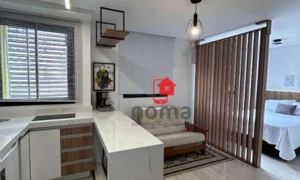 Lindo studio totalmente mobiliado no centro de Curitiba!