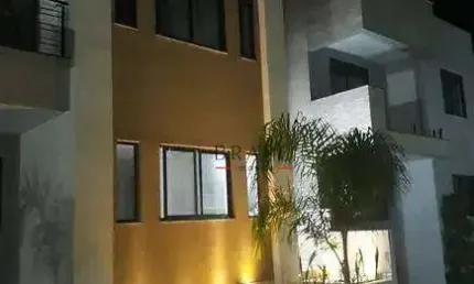 Sobrado com 5 dormitórios à venda, 314 m² - Campo Comprido - Curitiba/PR