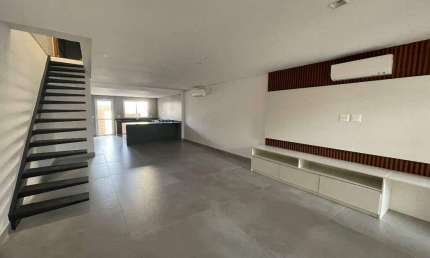 Casa com 3 quartos para alugar na Vila Monumento, São Paulo 