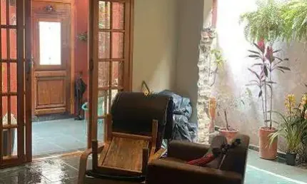 Casa de Vila à Venda Porteira Fecada Oportunidade 2 Dormitórios no coração da Vila Clementino