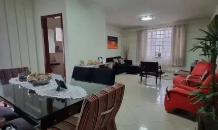Sobrado à venda em Alto do Ipiranga São Paulo, 250 m², 4 dormitórios, 4 suítes, 6 vagas - OTIMA OPORTUNIDADE