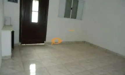 Sobrado com 120 m² 2 dormitórios, sem vaga no Ipiranga