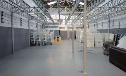 Galpão à venda - Comercial/Industrial - 800 metros. Vila Moraes/Saúde/sp.