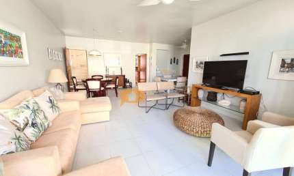 Apartamento à venda, 4 quartos, 1 suíte, 1 vaga, Enseada - Guarujá/SP