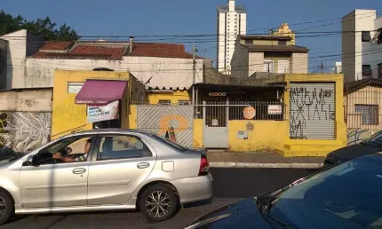 Casa térrea - 2 salão - comercial/residencial - 4 vagas de garagem- moinho velho/sp.