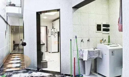 SOBRADO à venda, 6 quartos, 4 suítes, 1 vaga, Jardim Glória - São Paulo/SP