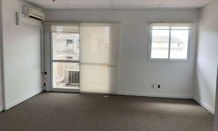 Sala comercial pronta para uso em localização estratégica na Zona Sul de SP
