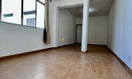 Apartamento em Aclimação com 85m² Descrição:	Apartamento com 2 dormitórios amplos, sala comprida, cozinha ampla, 1 banheiro amplo, 1 área de serviço e