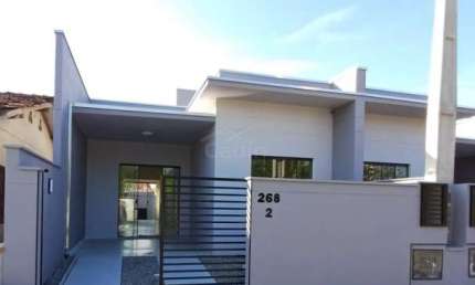CASA GEMINADA PARA ALUGAR, R$2.800,00 BAIRRO GRAVATÁ EM NAVEGANTES/SC.