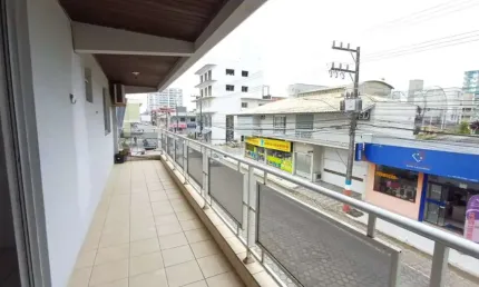 Apartamento para alugar, r$ 2.750,00 bairro gravatá navegantes/sc.