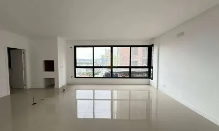 Apartamento com 3 quartos à venda na Rua 3310, 101, Centro, Balneário Camboriú