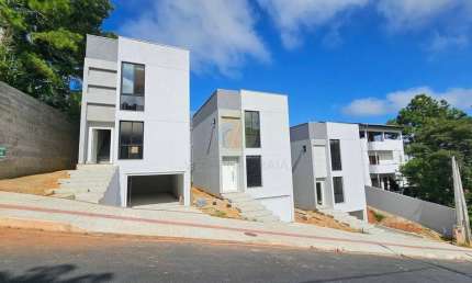 Casa com 4 quartos à venda na Rua Macuco, Ariribá, Balneário Camboriú